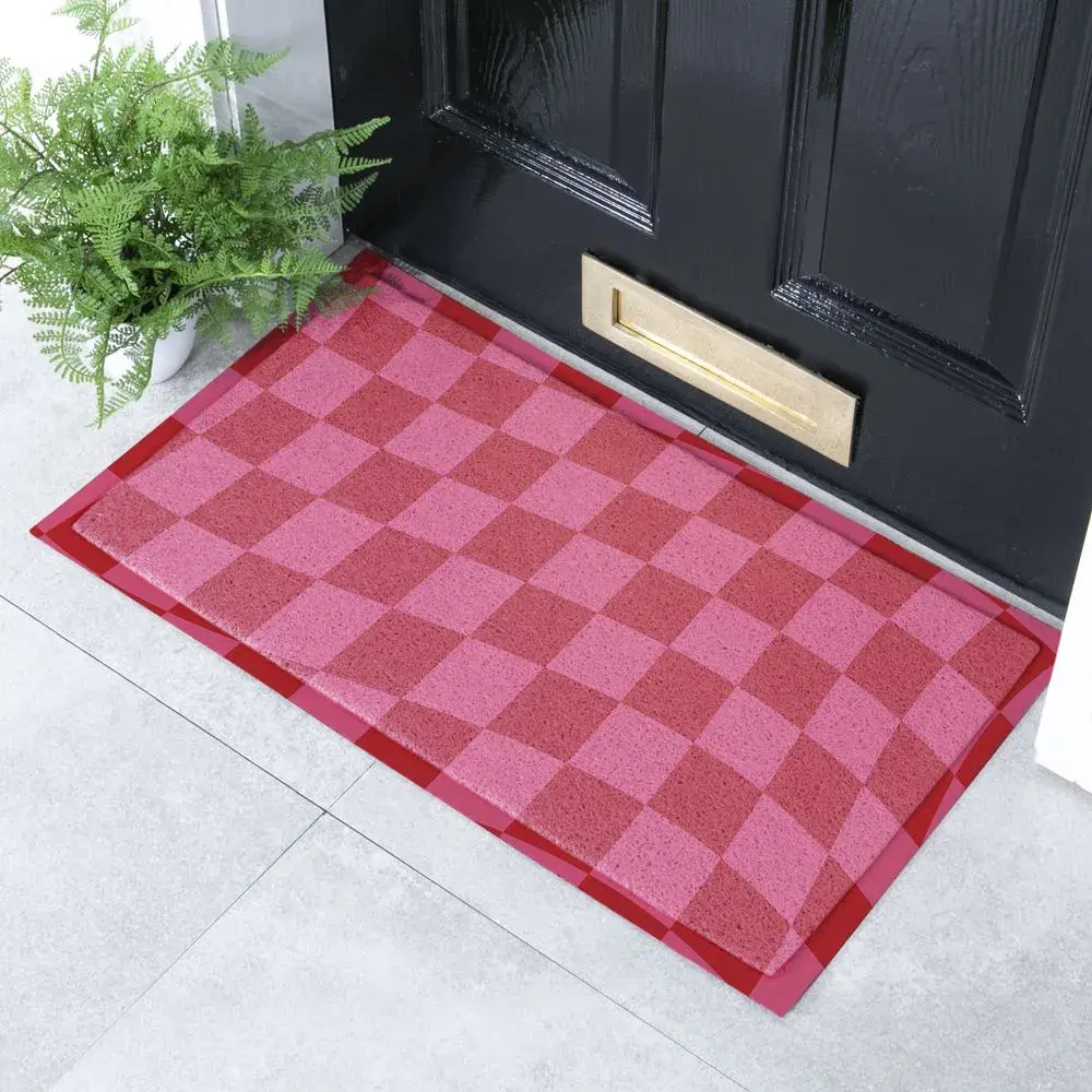 artsy doormats Fuchsia Wavy Checkerboard Indoor & Outdoor Doormat – 70x40cm