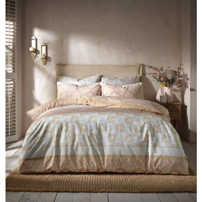 Ashley Wilde Amanda Holden Hollie-Rose Clay Pink Bedding