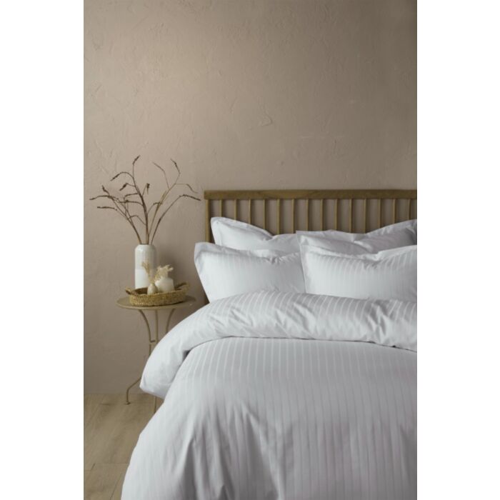 ashley wilde Luxe & Wilde Arla White Bedding