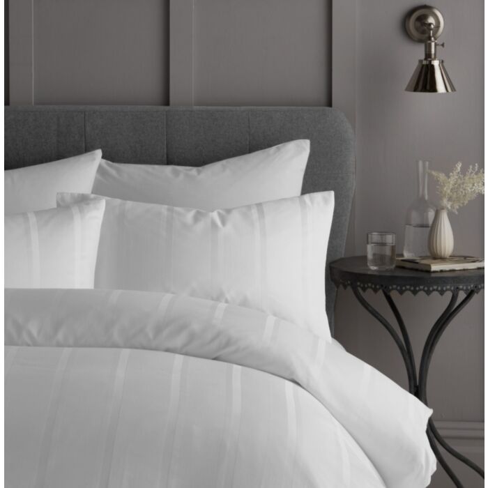 Ashley Wilde Luxe & Wilde Henry White Bedding