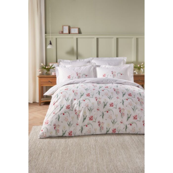 Ashley Wilde Sophie Allport Tulip White Bedding