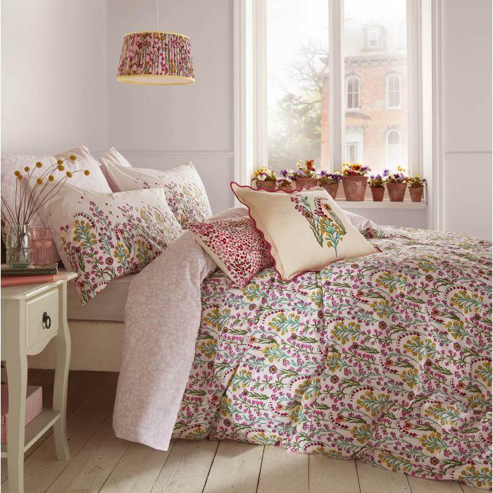 Ashley Wilde Cath Kidston Paper Pansy Cream Bedding
