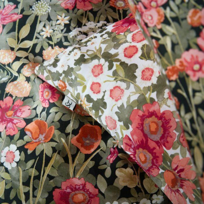 Ashley Wilde Graham & Brown Wallflower Rust Black Bedding