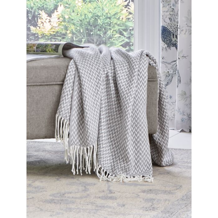 ashley wilde Laura Ashley Arya Steel 140x180cm Throw