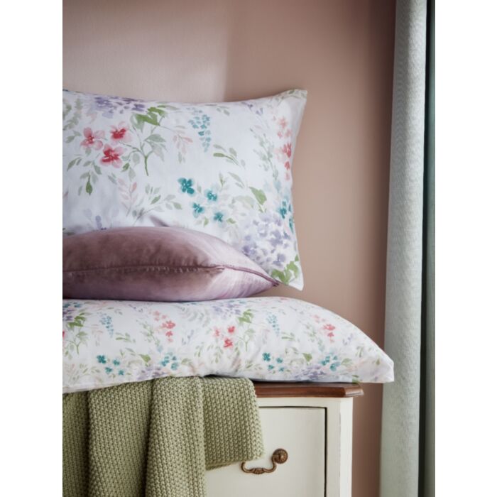 Ashley Wilde Laura Ashley Aulden Flowers Lavender Bedding