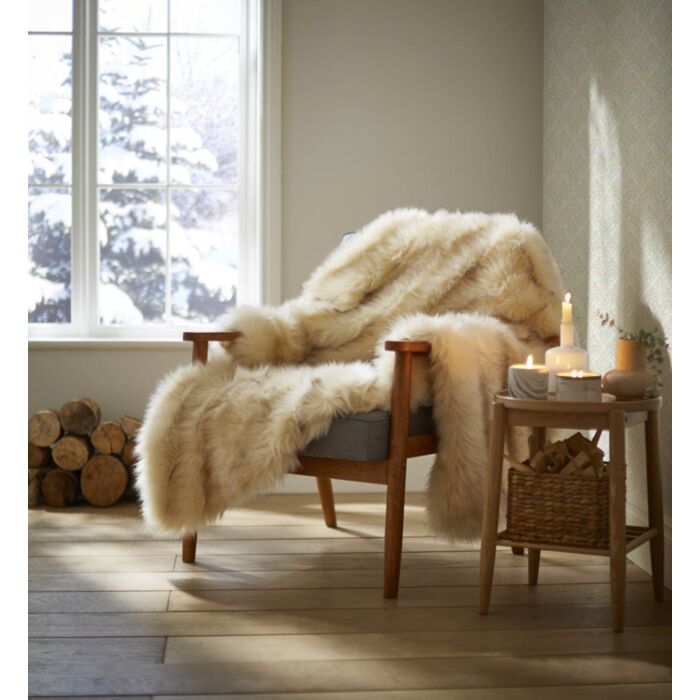 ashley wilde Laura Ashley Berwyn Cream 130x170cm Throw