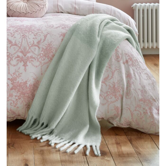 ashley wilde Laura Ashley Bronwen Sage 130x170cm Throw