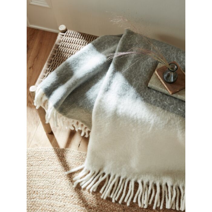 ashley wilde Laura Ashley Bronwen Steel 130x170cm Throw