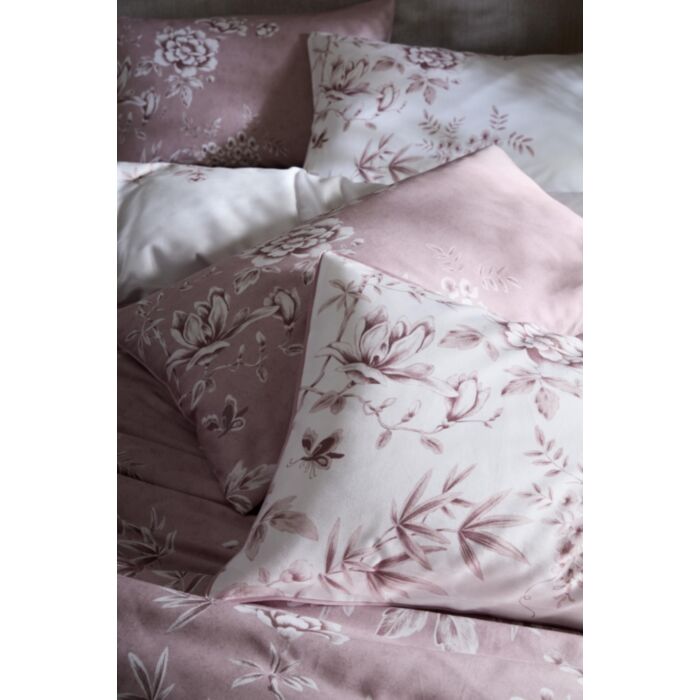 Ashley Wilde Laura Ashley Rowsham Garden Dark Blush Bedding