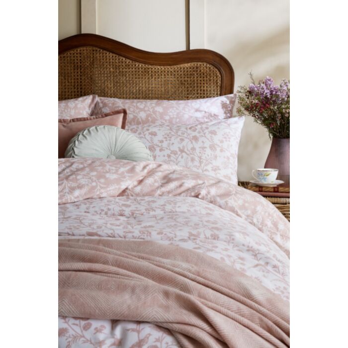 Ashley Wilde Laura Ashley Shepherds Purse Blush Pink Bedding