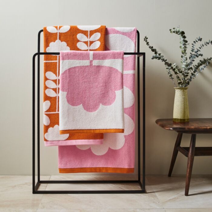 ashley wilde Orla Kiely Cut Stem Tulip/Paprika Towels