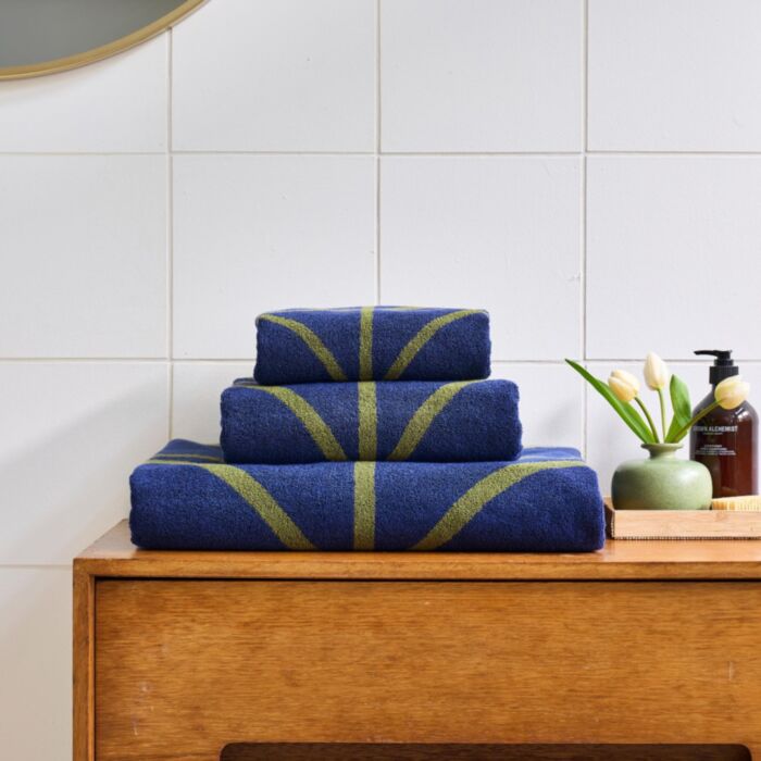 Ashley Wilde Orla Kiely Linear Stem Towels Navy/olive Towels