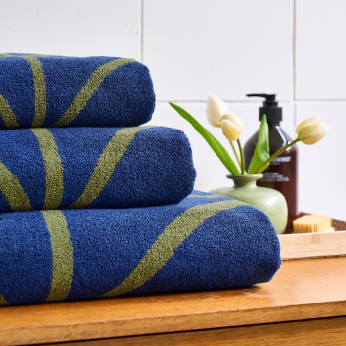 Ashley Wilde Orla Kiely Linear Stem Towels Navy/olive Towels