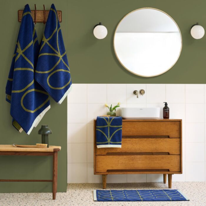 ashley wilde Orla Kiely Linear Stem Towels Navy/olive Towels