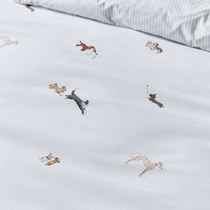 Ashley Wilde Sophie Allport Doggy Day Care Offwhite Bedding