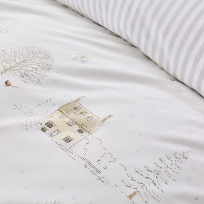 Ashley Wilde Sophie Allport Snowy Cottage White Bedding
