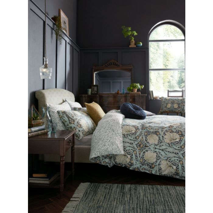 ashley wilde William Morris Pimpernel Indigo Bedding