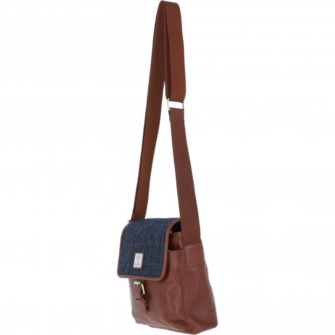 Ashwood Leather Ashwood Leather X Harris Tweed Bodybag Tan/Navy: TW-41-11-TN