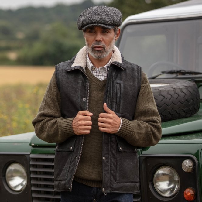 Ashwood Leather Ashwood Men's Leather Waistcoat Black Snuff: LUCK