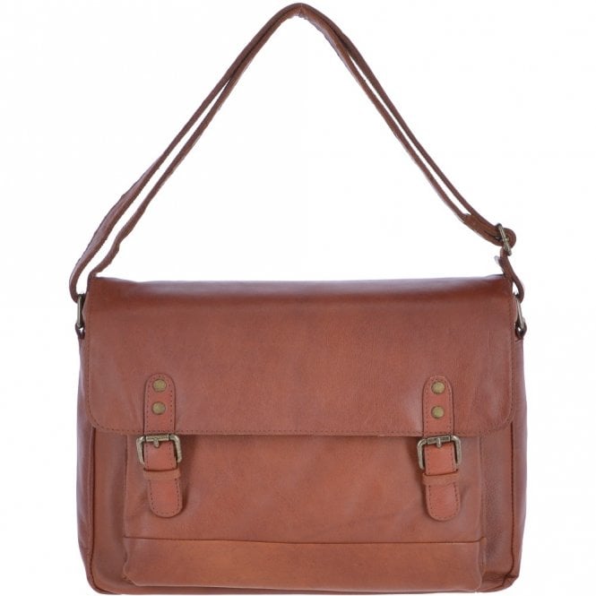 ashwood leather Medium Leather Vintage Wash Messenger Bag With Laptop Sleeve Tan: 1336