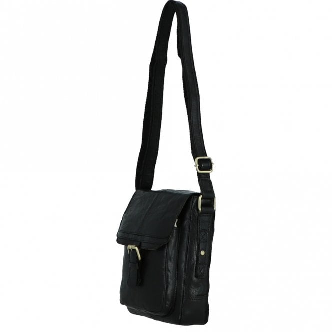 Ashwood Leather Small Vintage Wash Leather Travel Bag Black: G-31