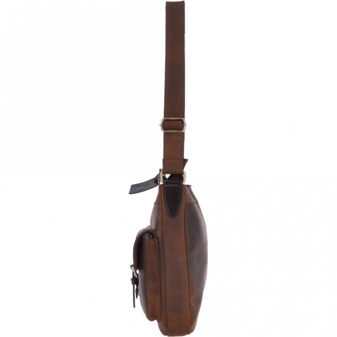 Ashwood Leather Vintage Oily Hunter Leather Travel Bag Brown : Doug