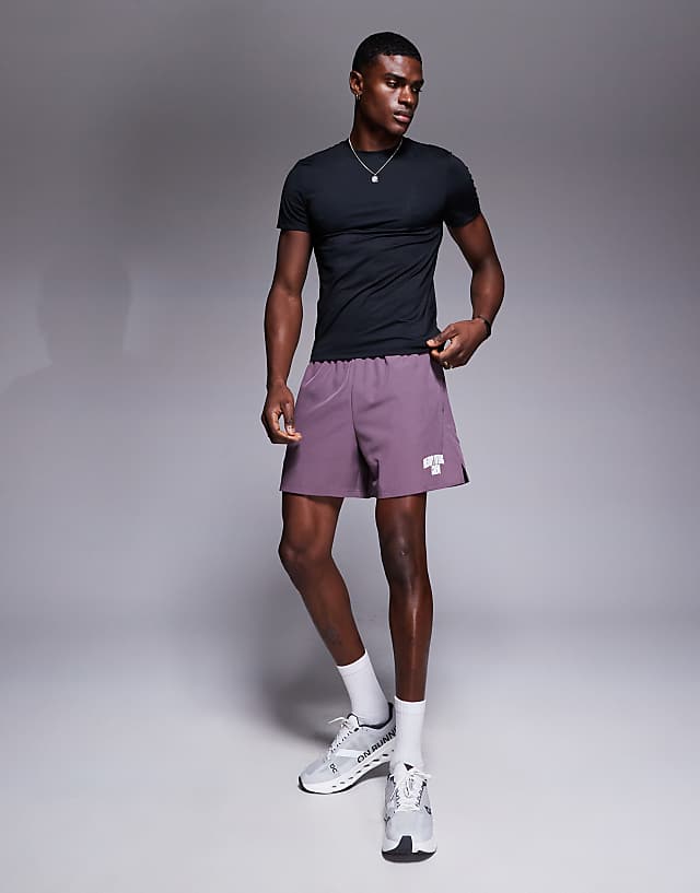 asos 4505 7 inch wide leg quick dry graphic training shorts with towel loop and zip pockets in grape