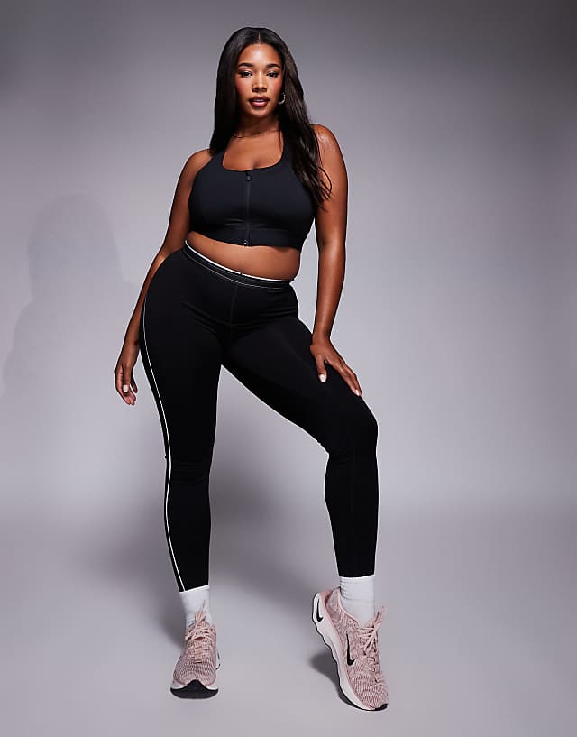 Asos 4505 Curve Icon Active High Support Sports Bra With Removable Padding And Adjustable Straps In Black