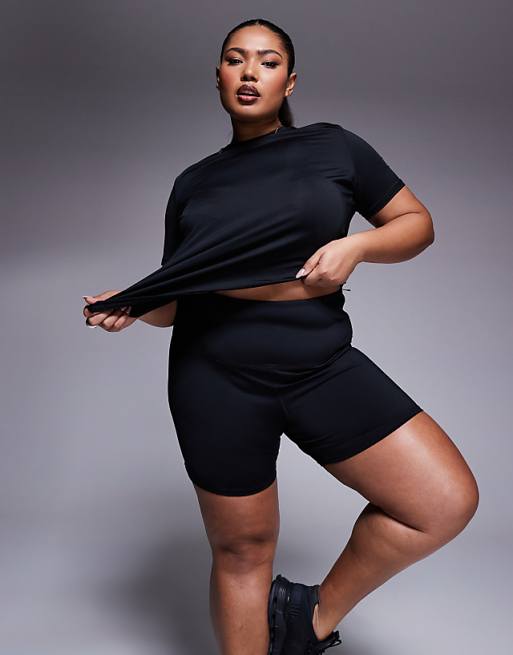 Asos 4505 Curve Icon Active High Waist 5 Inch Legging Short With Zip Phone Pocket In Black