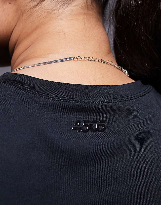 Asos 4505 Curve Icon Active Quick Dry Performance T-shirt In Black
