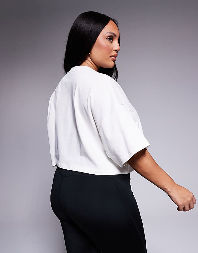 Asos 4505 Curve Icon Heavyweight Cotton Cropped T-shirt With Quick Dry Finish In Off White