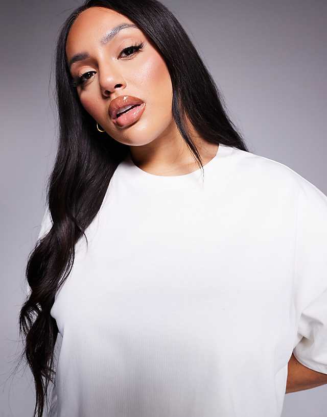 Asos 4505 Curve Icon Heavyweight Cotton Cropped T-shirt With Quick Dry Finish In Off White