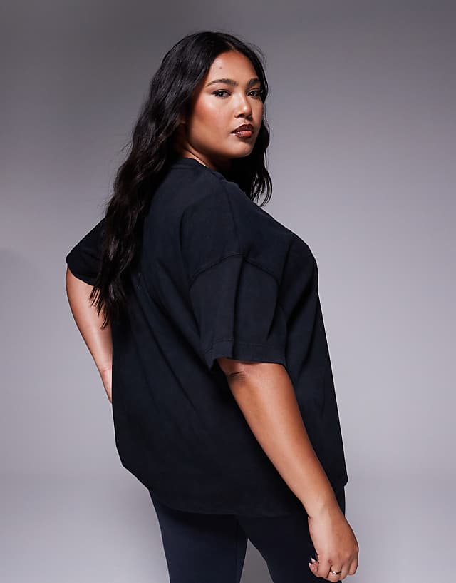 Asos 4505 Curve Icon Heavyweight Cotton Oversized T-shirt With Quick Dry Finish In Washed Black