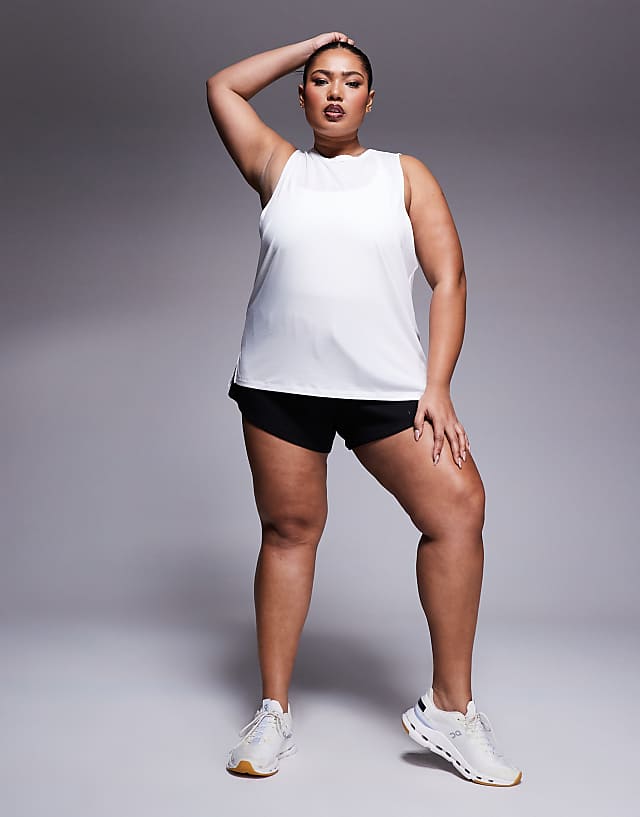 Asos 4505 Curve Icon Quick Dry Performance Drop Armhole Vest In White