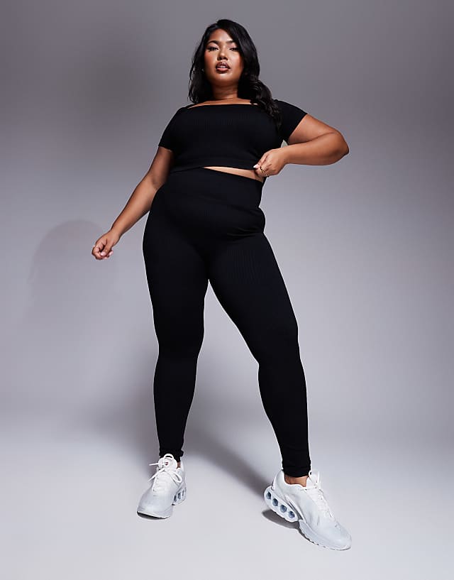 Asos 4505 Curve Icon Seamless Rib Gym Legging In Black