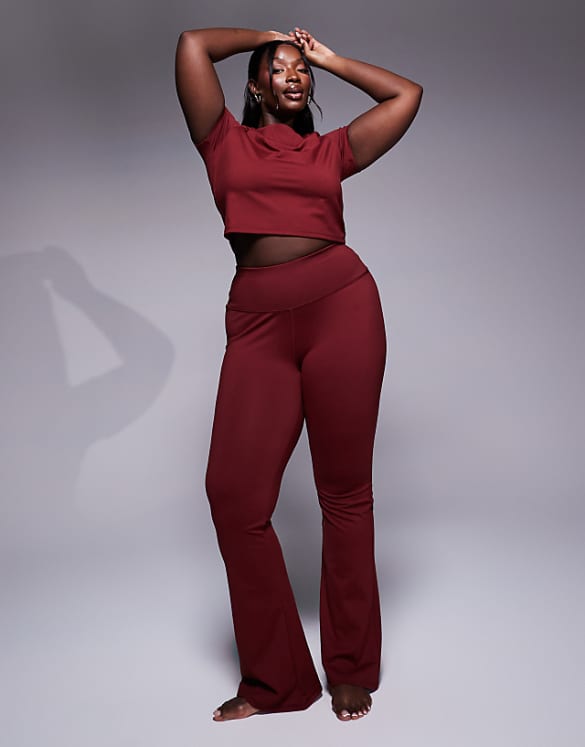 asos 4505 Curve Icon soft touch high waist slim kick yoga legging in burgundy