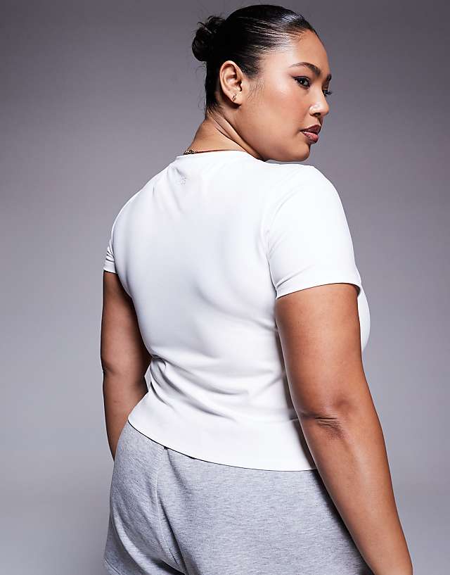 Asos 4505 Curve Icon Soft Touch Studio Baby T-shirt In White