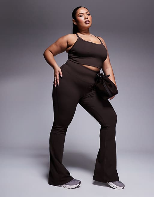 Asos 4505 Curve Icon Soft Touch Yoga Set In Chocolate