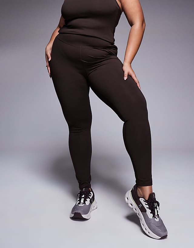 asos 4505 Curve Icon soft touch yoga set in chocolate