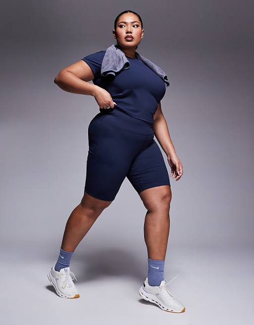 Asos 4505 Curve Icon Soft Touch Yoga Set In Midnight Navy