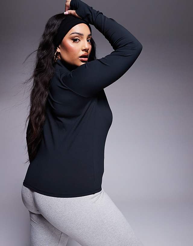 Asos 4505 Curve Icon Soft Touch Zip Up Performance Long Sleeve Top In Black