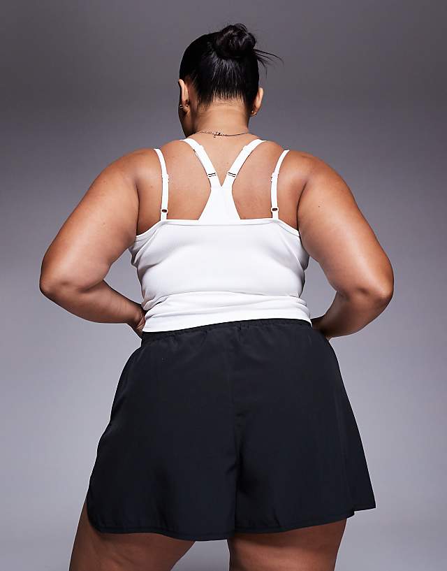 Asos 4505 Curve Icon Woven Run Short With Zip Pockets In Black