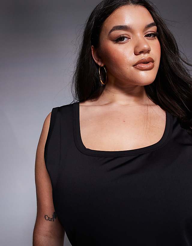 Asos 4505 Curve Scoop Neck Slightly Cropped Training Vest In Black