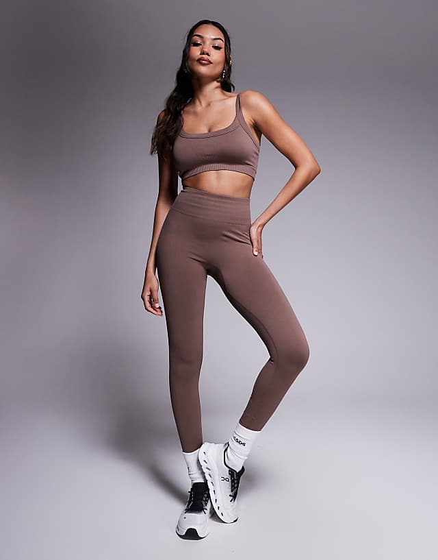 Asos 4505 Fuller Bust Sculpting Seamless Medium Support Sports Bra In Milk Chocolate