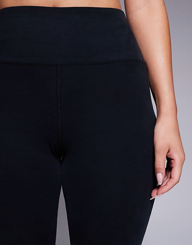 Asos 4505 Hourglass Icon Soft Touch High Waist Slim Kick Yoga Legging In Black