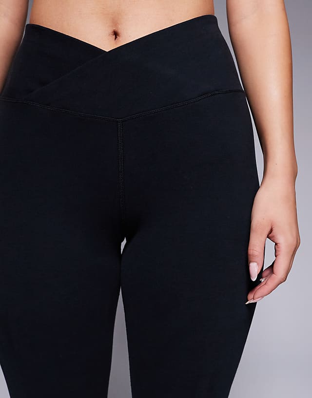Asos 4505 Hourglass Icon Soft Touch Wrap Waist Yoga Legging In Black