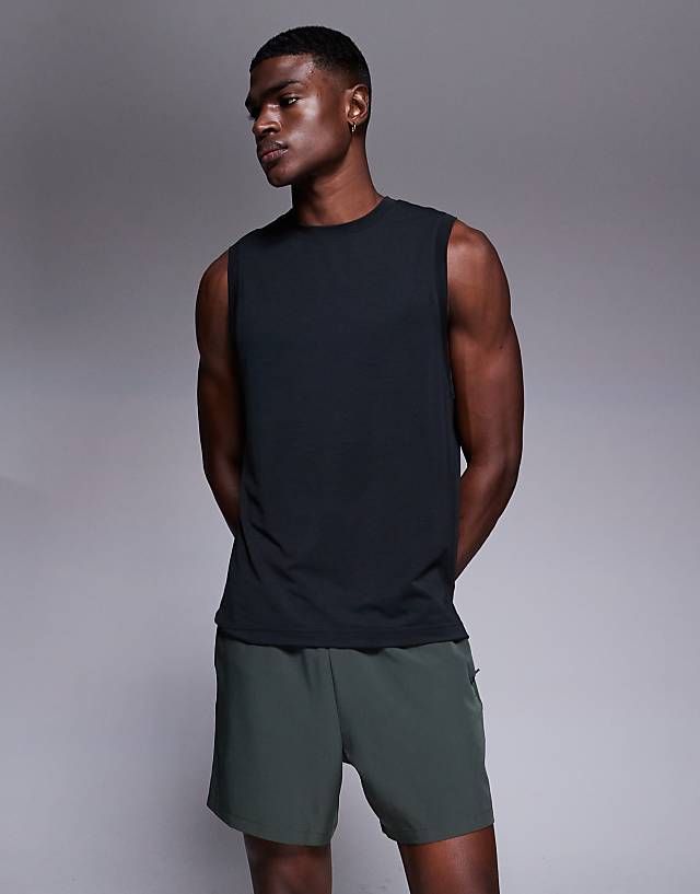 asos 4505 Icon 5 inch quick dry training shorts with zip pockets in dark green