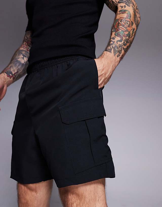 Asos 4505 Icon 7 Inch Quick Dry Training Cargo Shorts With Zip Pockets In Black
