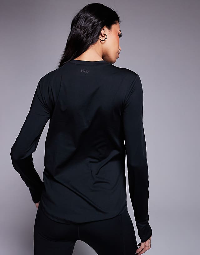 Asos 4505 Icon Active Quick Dry Long Sleeve Running Top In Black