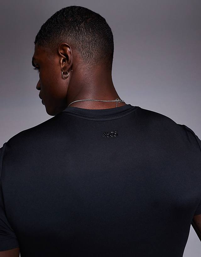 Asos 4505 Icon Active Quick Dry Muscle Fit Base Layer Training T-shirt 2 Pack In Black And Charcoal